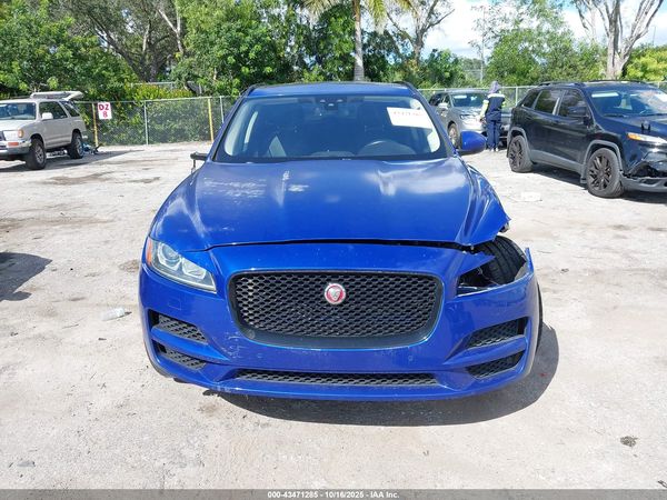 2018 JAGUAR F-PACE 25T PREMIUM
