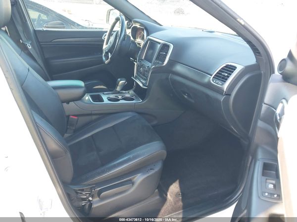 2018 JEEP GRAND CHEROKEE LAREDO E 4X2