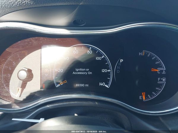 2018 JEEP GRAND CHEROKEE LAREDO E 4X2