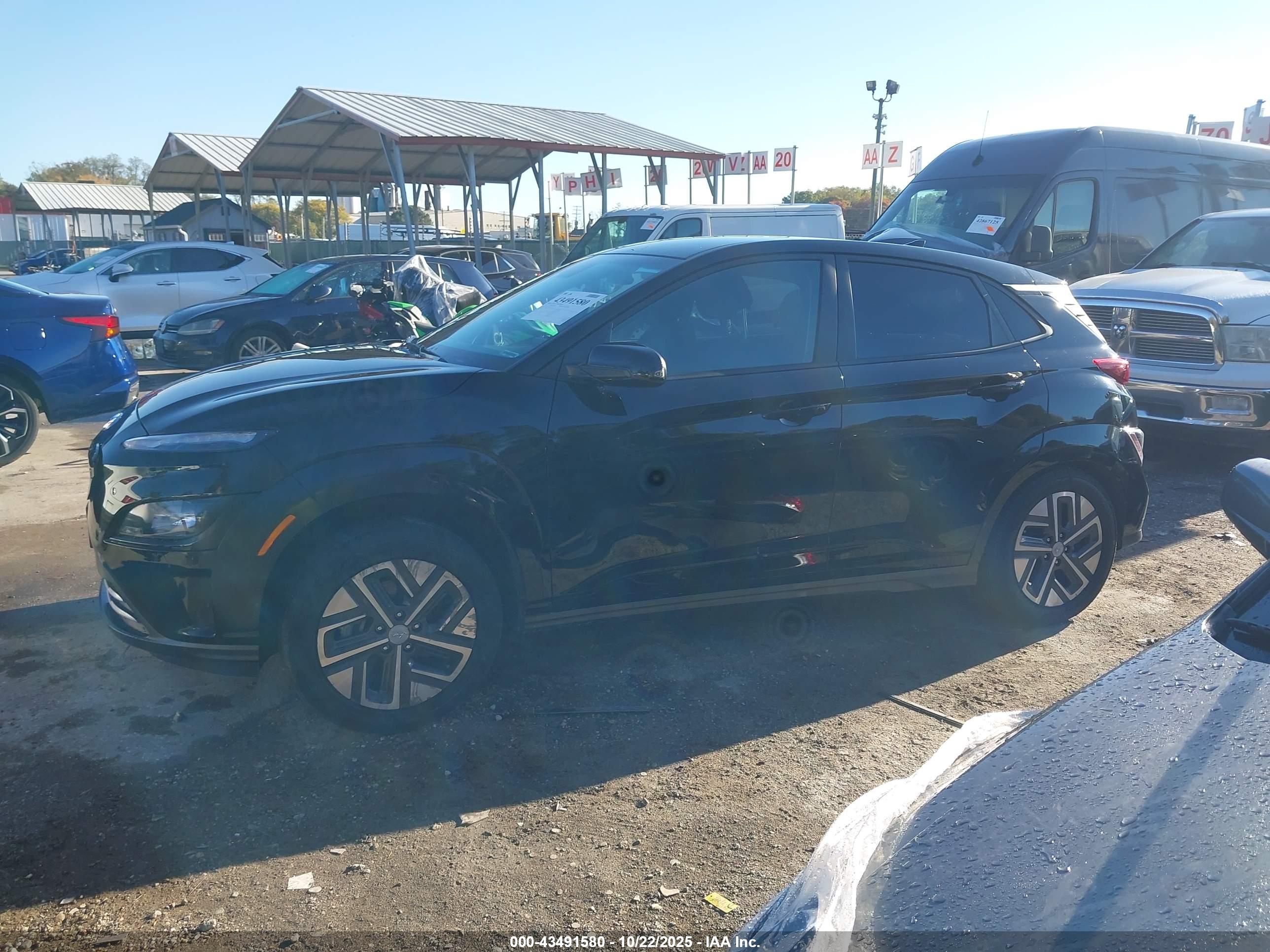 2023 HYUNDAI KONA ELECTRIC SE