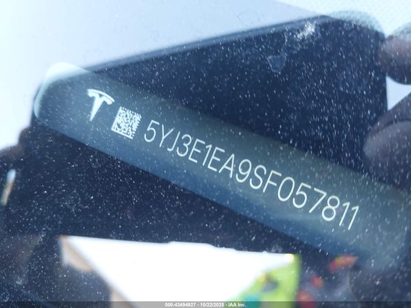2025 TESLA MODEL 3