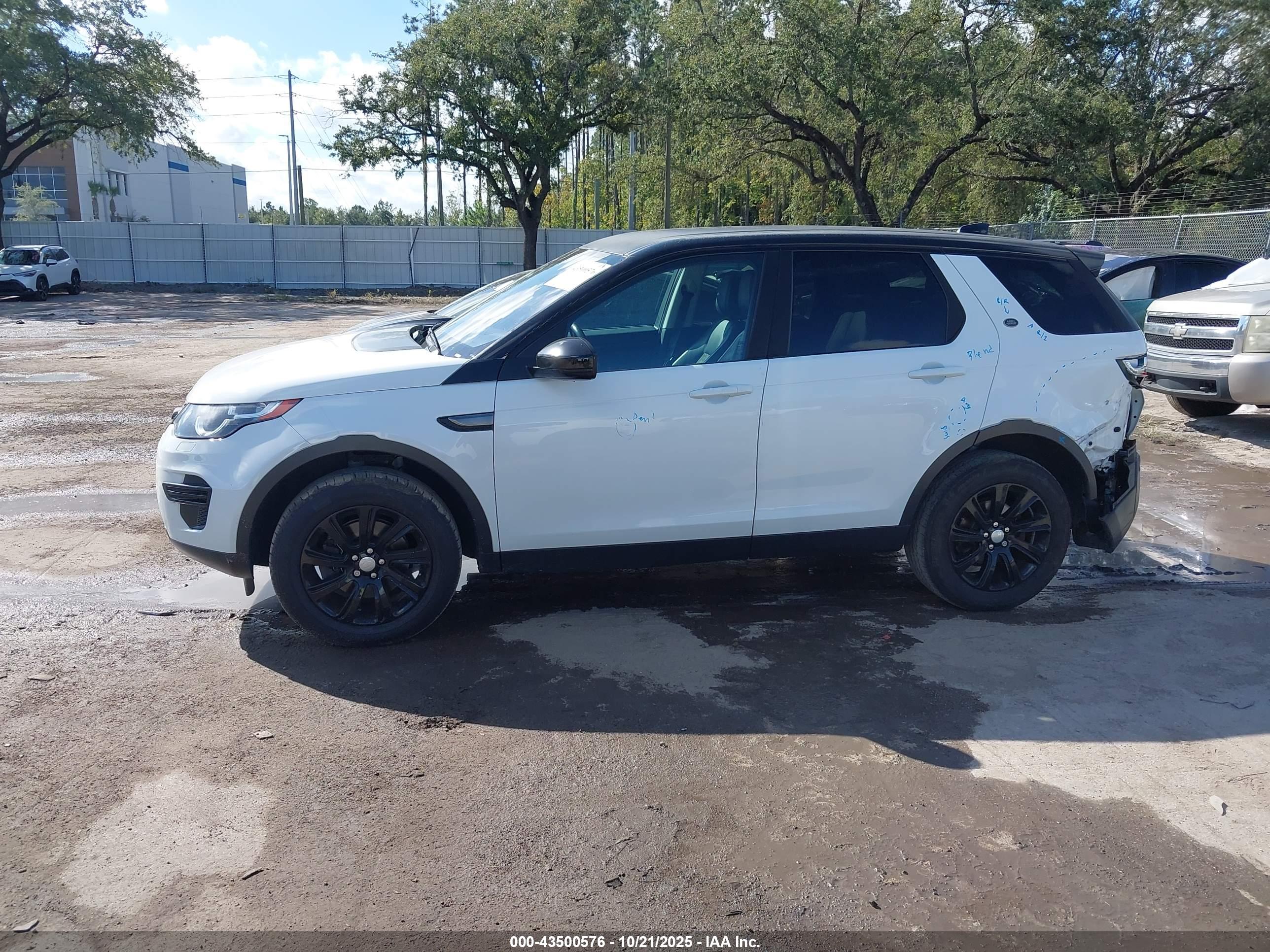 2017 LAND ROVER DISCOVERY SPORT SE