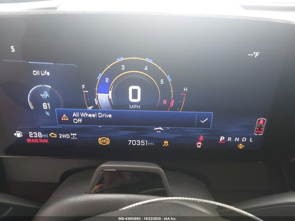 2024 CHEVROLET TRAVERSE AWD Z71 — I7