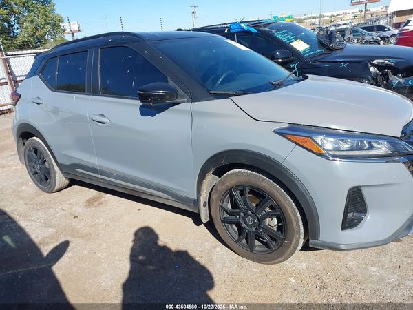 2021 NISSAN KICKS SR XTRONIC CVT — I116