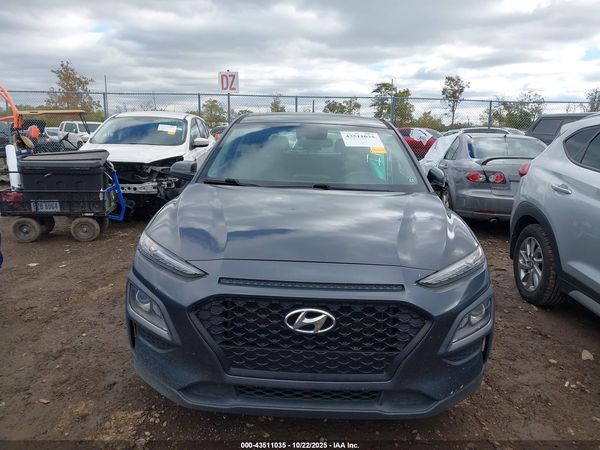 2021 HYUNDAI KONA SE