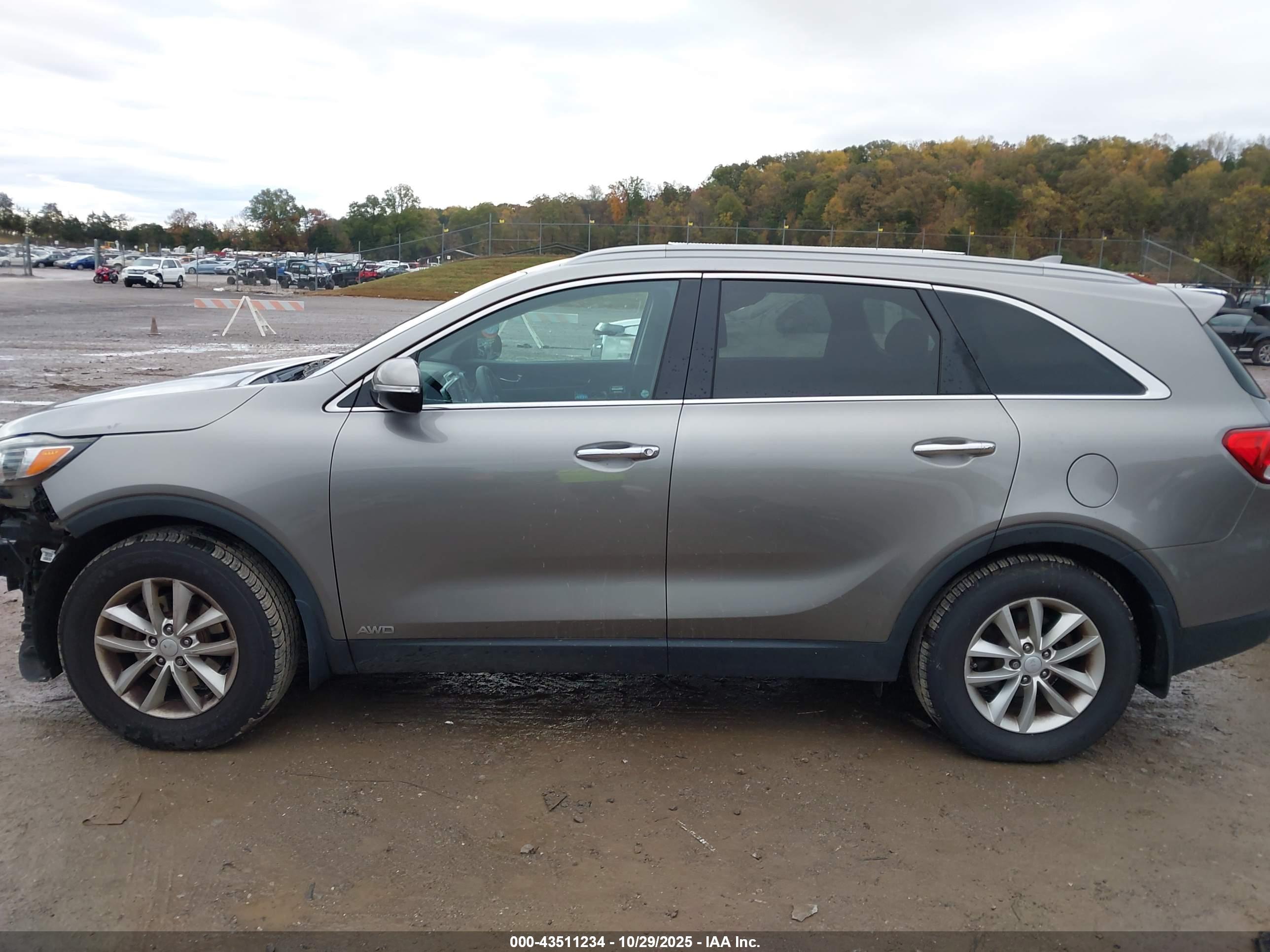 2018 KIA SORENTO 2.4L LX