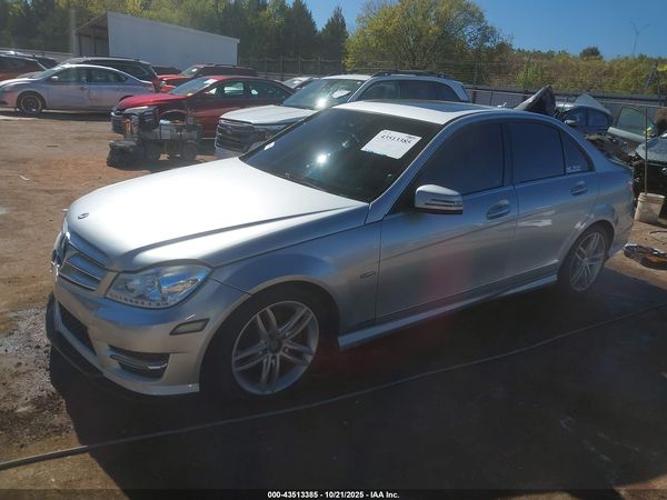 2012 MERCEDES-BENZ C 250 LUXURY/SPORT