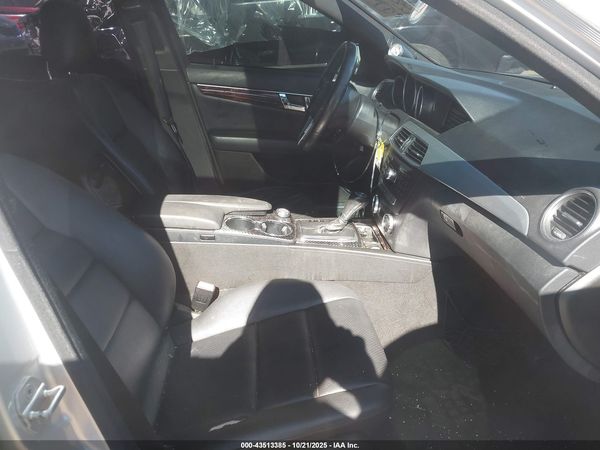 2012 MERCEDES-BENZ C 250 LUXURY/SPORT