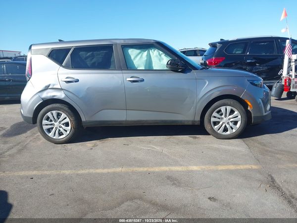 2023 KIA SOUL LX
