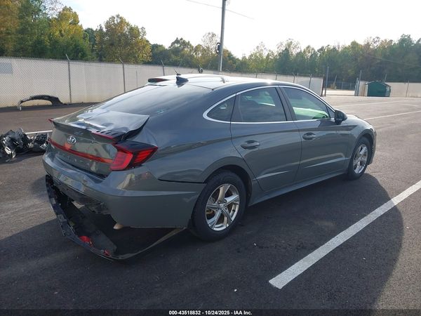 2022 HYUNDAI SONATA SE