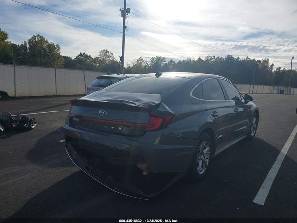 2022 HYUNDAI SONATA SE