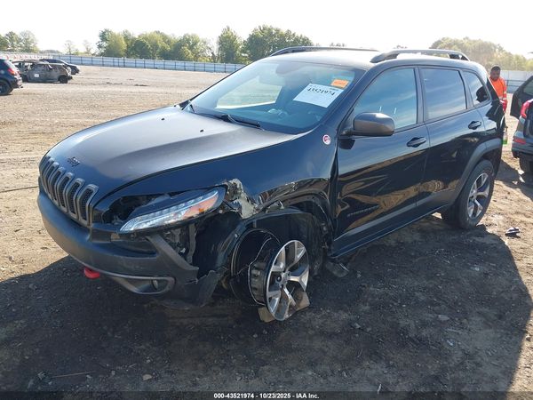 2016 JEEP CHEROKEE TRAILHAWK