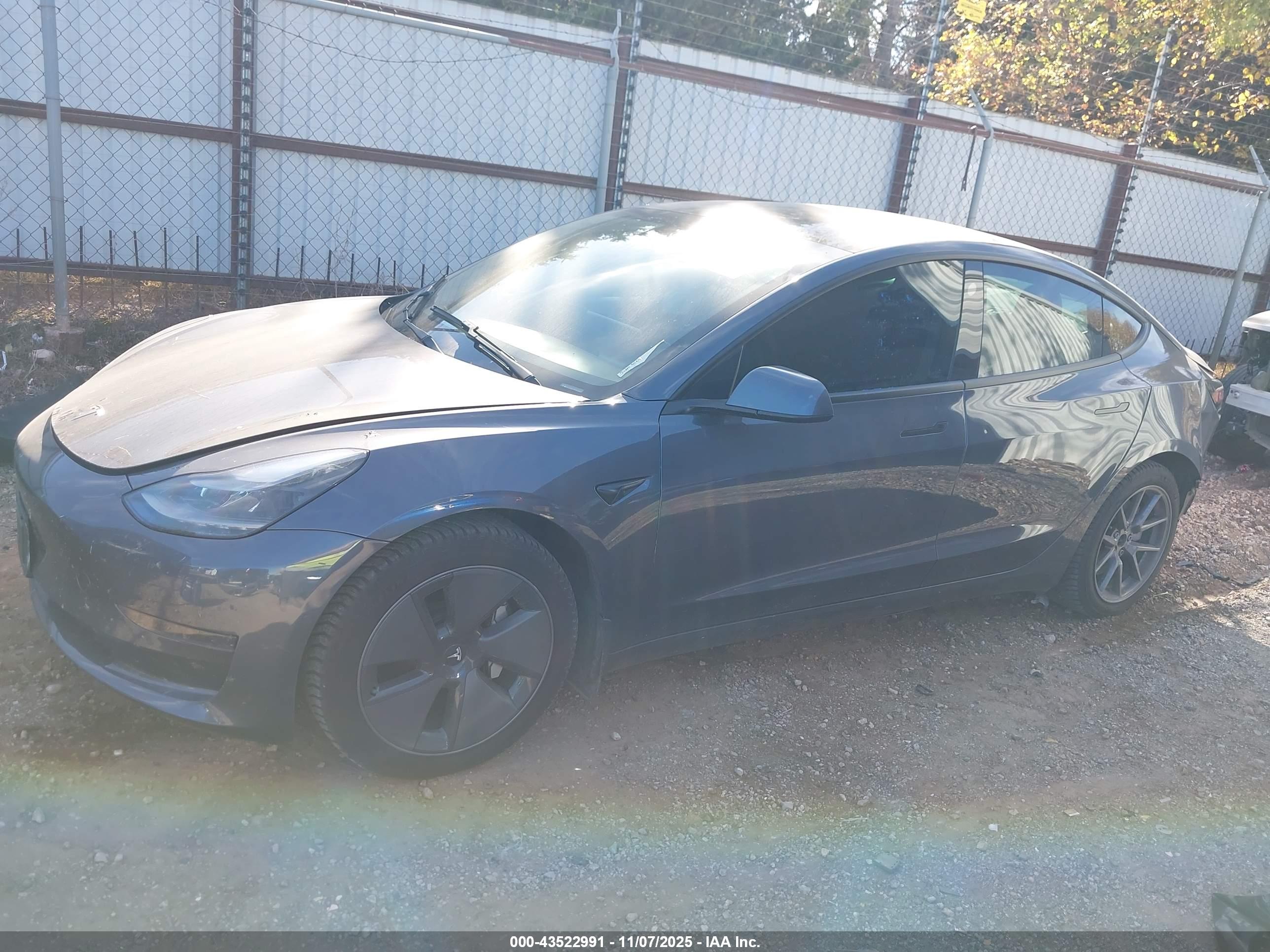2021 TESLA MODEL 3