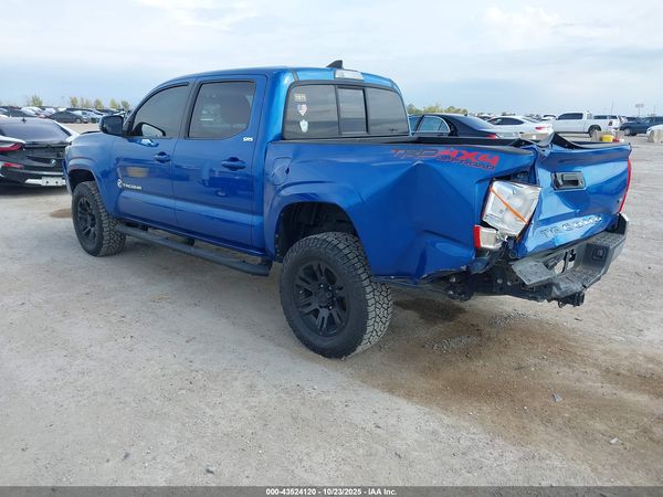 2016 TOYOTA TACOMA SR5