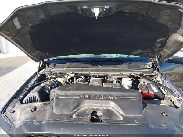 2022 RAM 2500 TRADESMAN  4X4 6'4 BOX