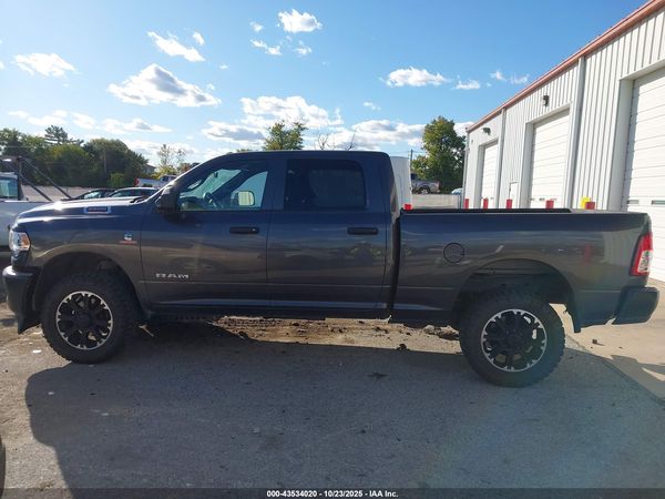 2022 RAM 2500 TRADESMAN  4X4 6'4 BOX