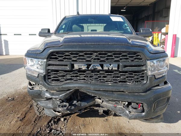 2022 RAM 2500 TRADESMAN  4X4 6'4 BOX