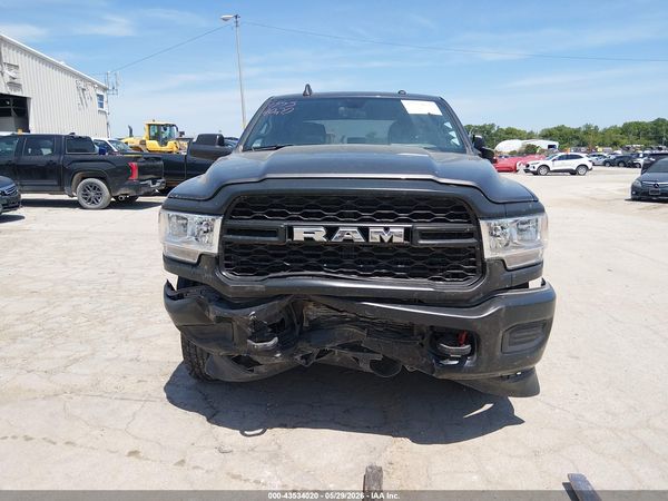 2022 RAM 2500 TRADESMAN  4X4 6'4 BOX