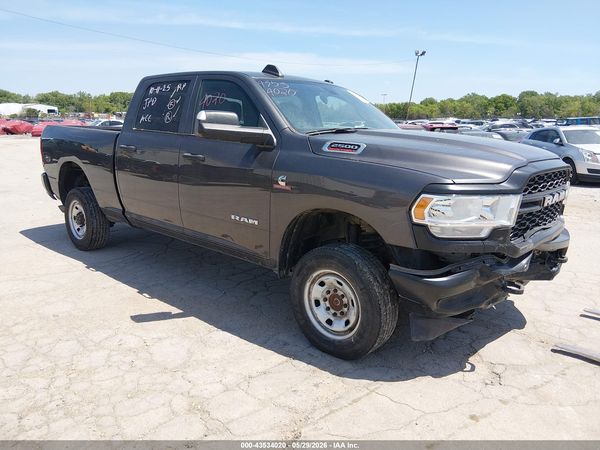 2022 RAM 2500 TRADESMAN  4X4 6'4 BOX