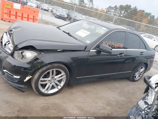 2013 MERCEDES-BENZ C 300 SPORT 4MATIC
