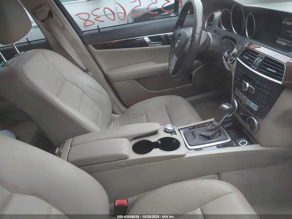 2013 MERCEDES-BENZ C 300 SPORT 4MATIC