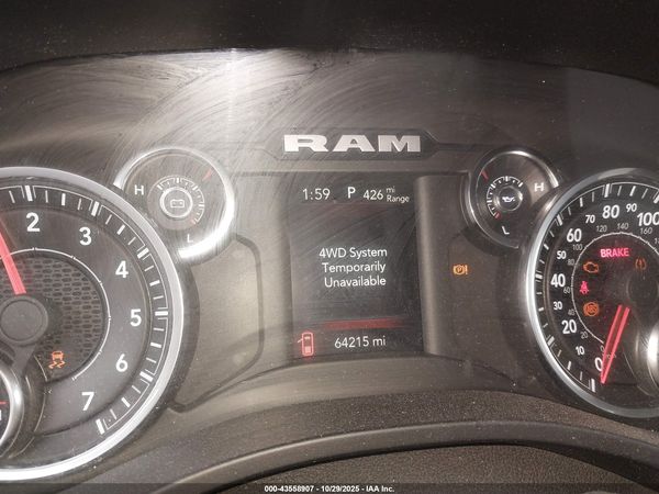 2021 RAM 1500 BIG HORN  4X4 6'4 BOX