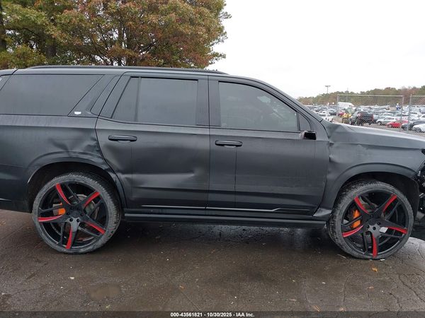 2022 CADILLAC ESCALADE 4WD SPORT