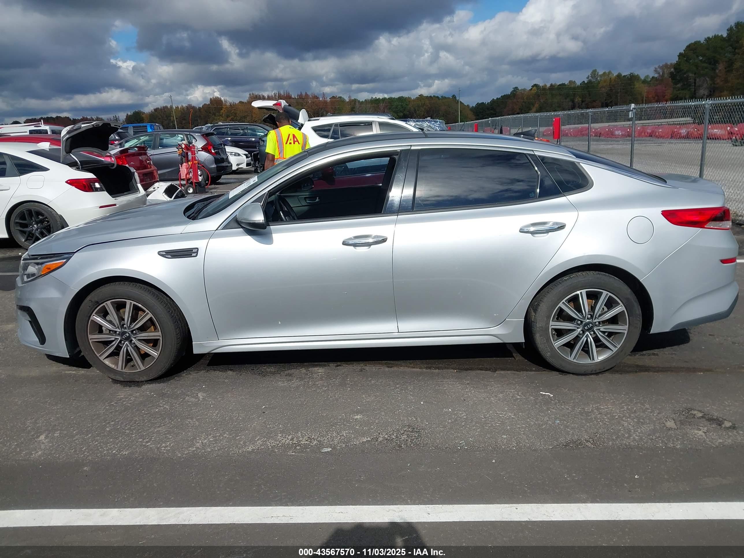 2019 KIA OPTIMA LX