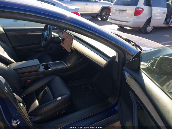 2022 TESLA MODEL 3 REAR-WHEEL DRIVE