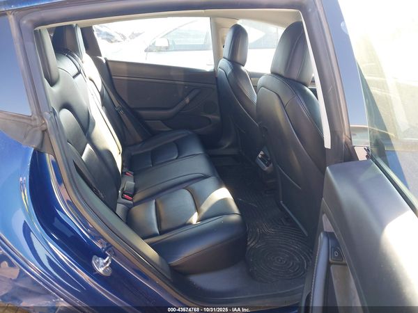 2022 TESLA MODEL 3 REAR-WHEEL DRIVE