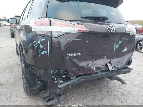 2018 TOYOTA RAV4 LE