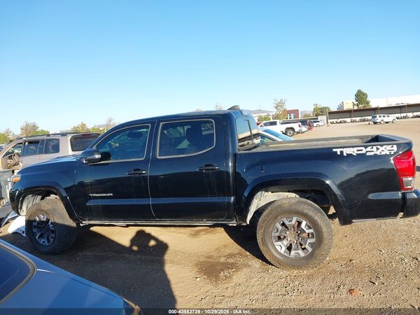 2017 TOYOTA TACOMA TRD SPORT
