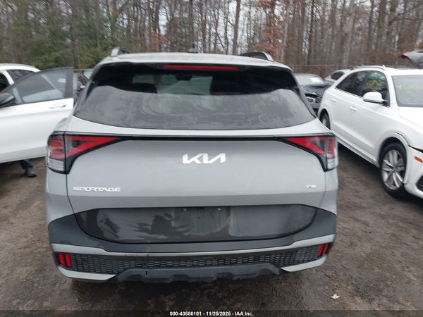 2023 KIA SPORTAGE X-LINE