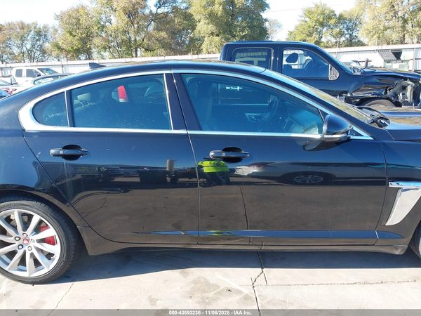 2014 JAGUAR XF I4 T