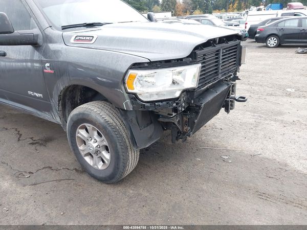 2023 RAM 2500 BIG HORN  4X4 8' BOX