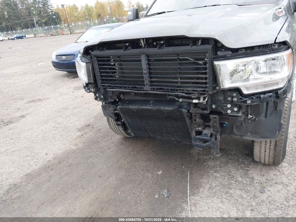 2023 RAM 2500 BIG HORN  4X4 8' BOX