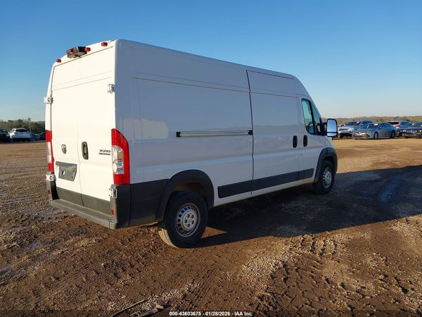 2025 RAM PROMASTER 3500 — I4