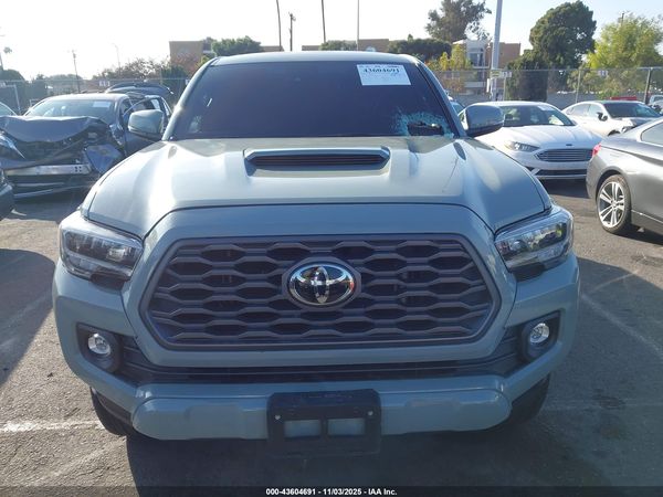 2022 TOYOTA TACOMA TRD SPORT