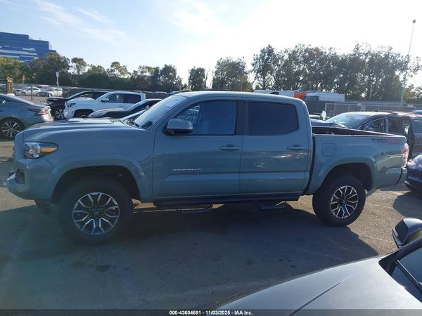 2022 TOYOTA TACOMA TRD SPORT