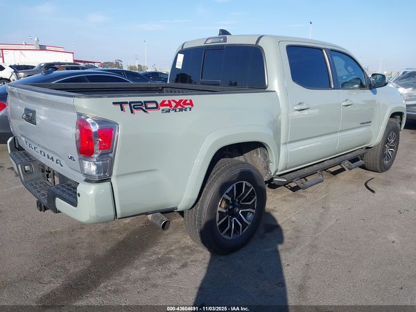 2022 TOYOTA TACOMA TRD SPORT