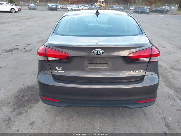 2017 KIA FORTE LX