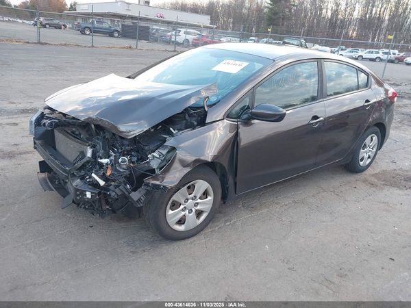 2017 KIA FORTE LX