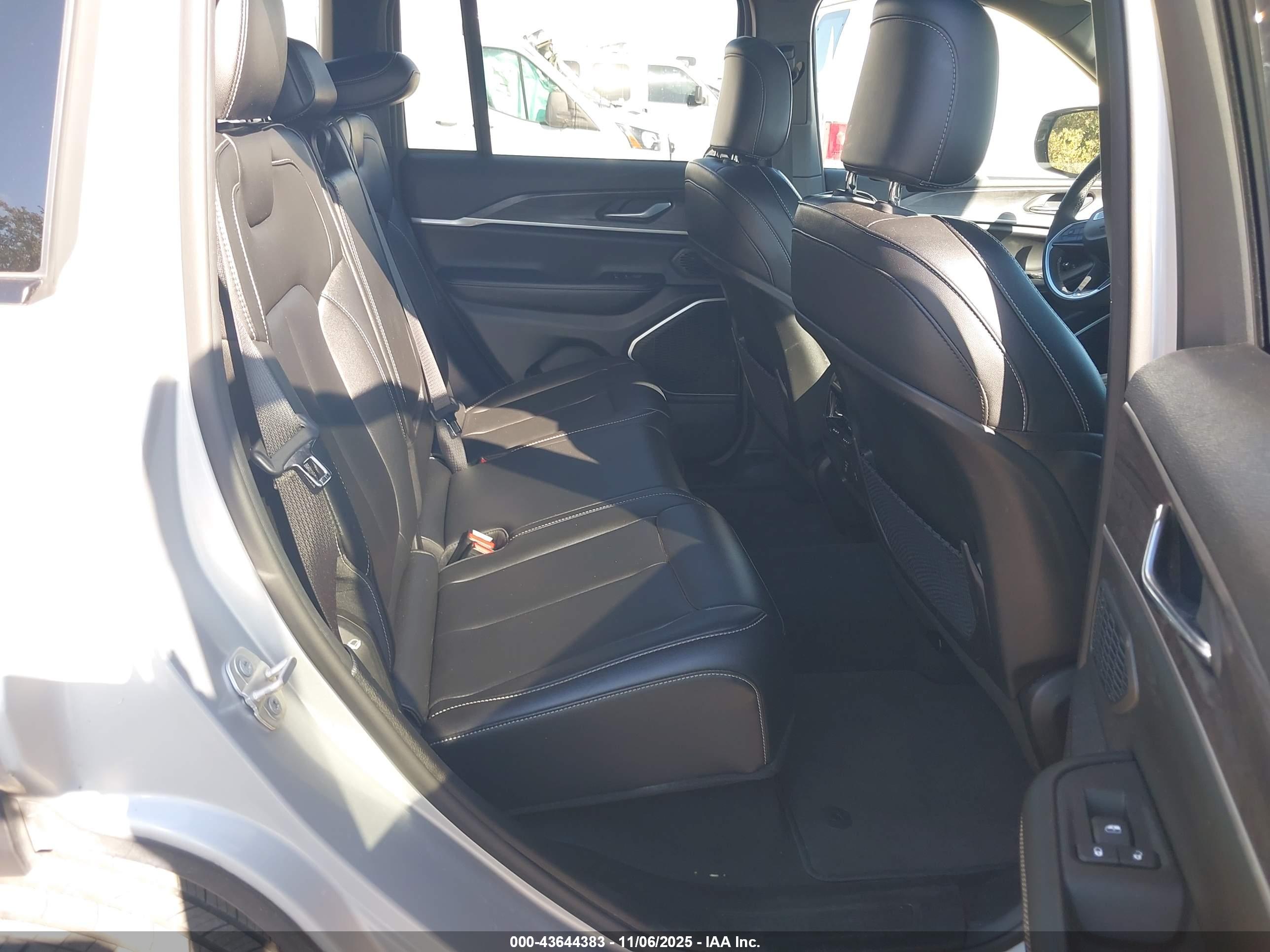 2024 JEEP GRAND CHEROKEE 4XE Limited 4XE