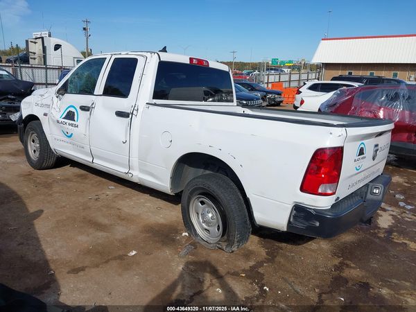 2024 RAM 1500 CLASSIC TRADESMAN  4X2 6'4 BOX