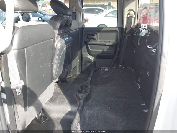 2024 RAM 1500 CLASSIC TRADESMAN  4X2 6'4 BOX