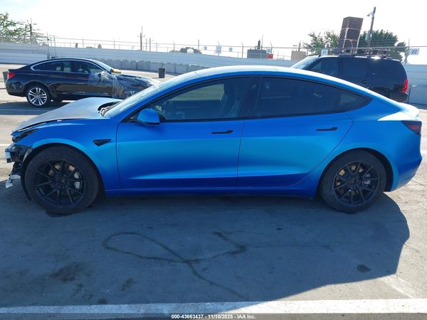 2021 TESLA MODEL 3