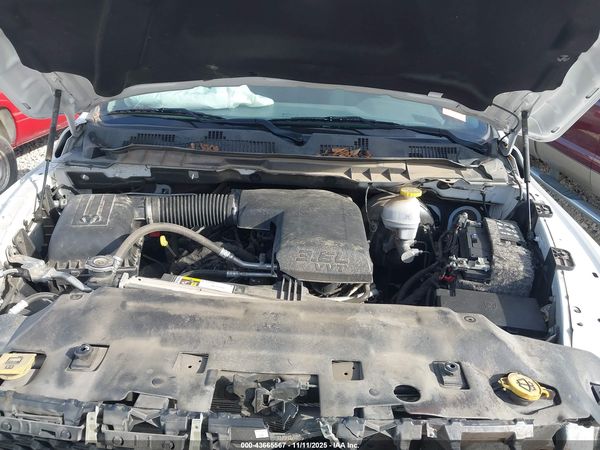 2020 RAM 1500 CLASSIC TRADESMAN  4X2 6'4 BOX