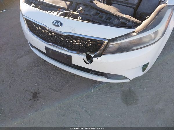2017 KIA FORTE LX