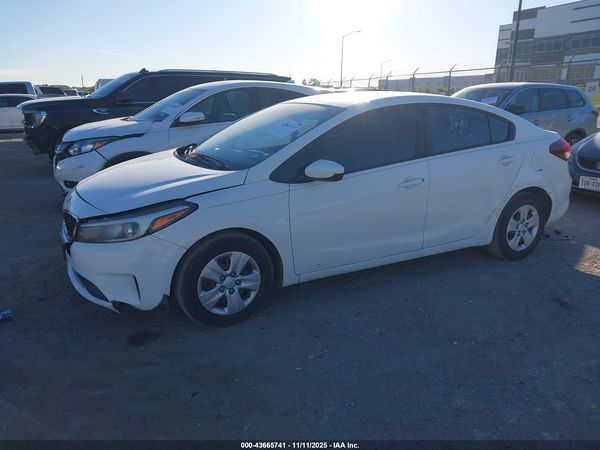 2017 KIA FORTE LX