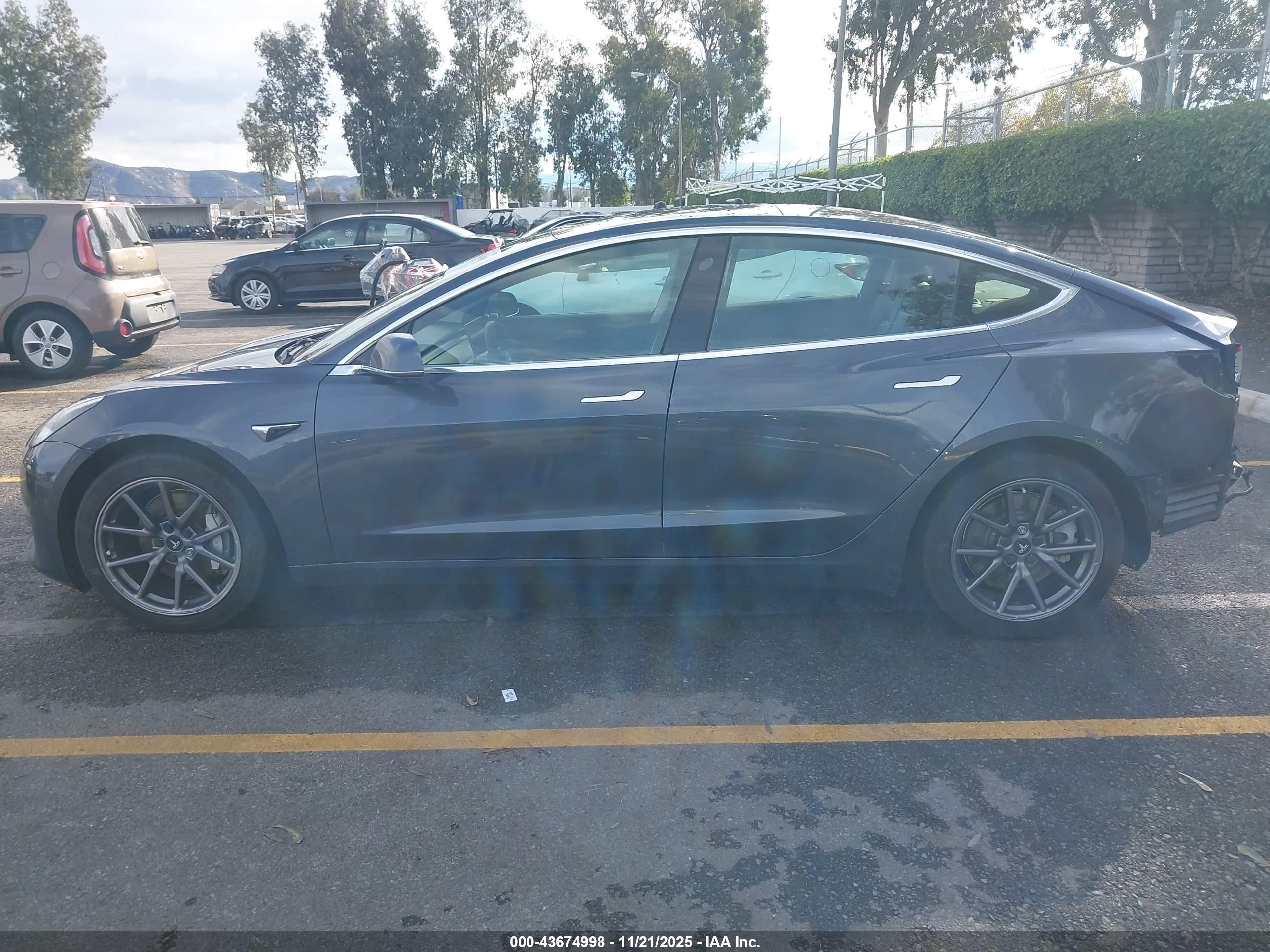 2020 TESLA MODEL 3